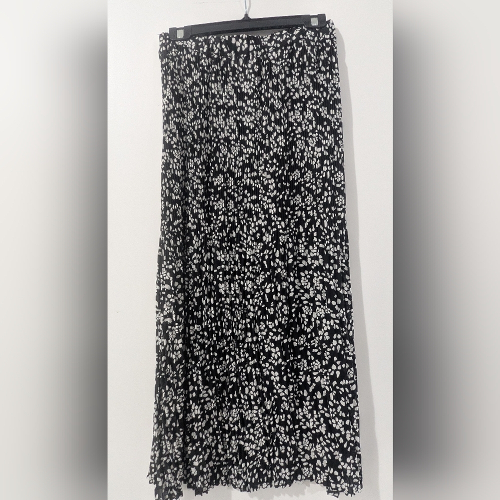Black And White Midi Skirt